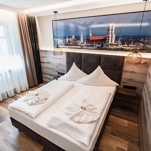 Demas Garni Hotel