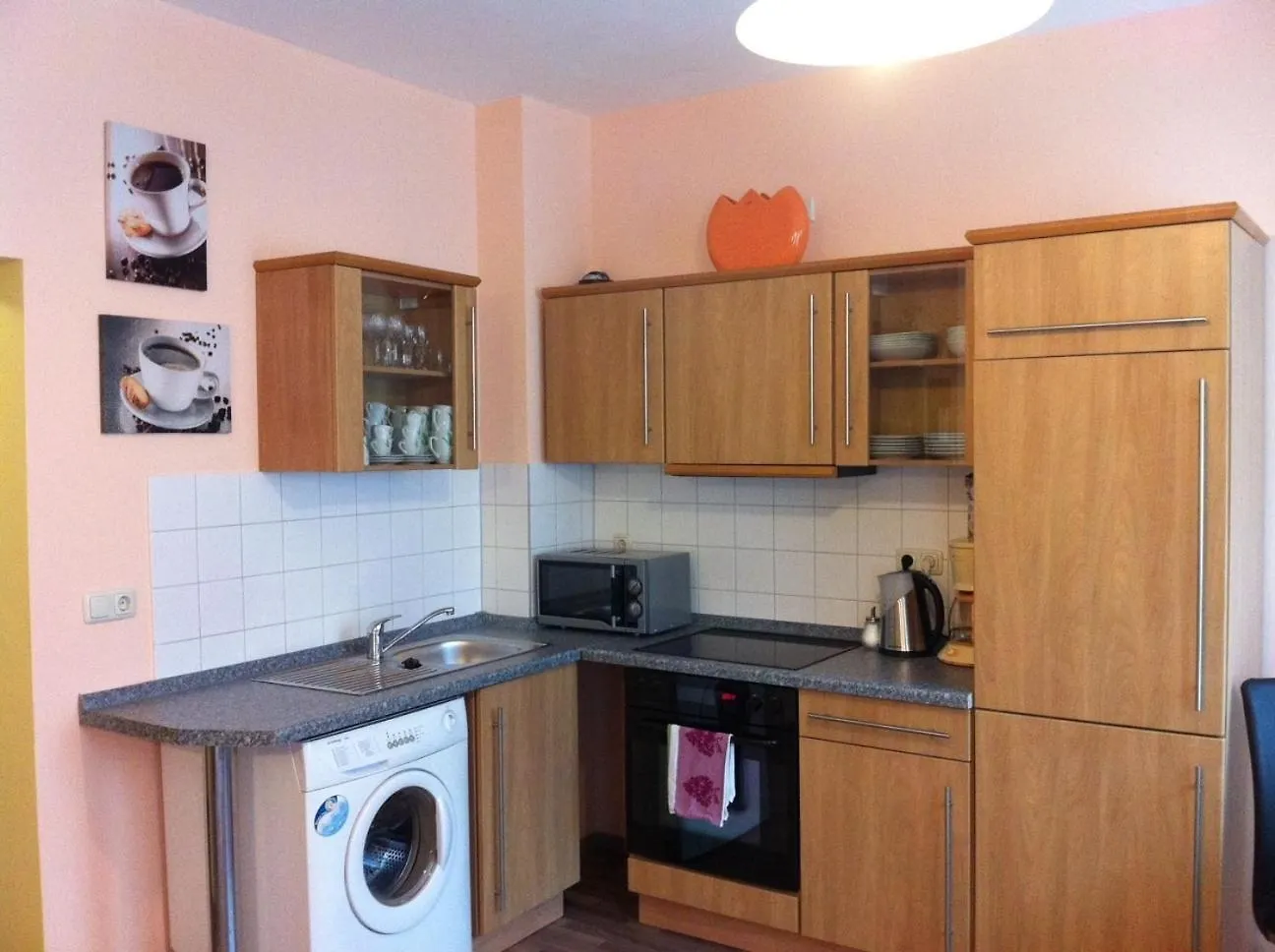 City Apartment In Nuernberg Am Bahnhof Nuremberg